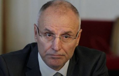 Режимът на паричен съвет поддържаше и продължава да поддържа финансовата